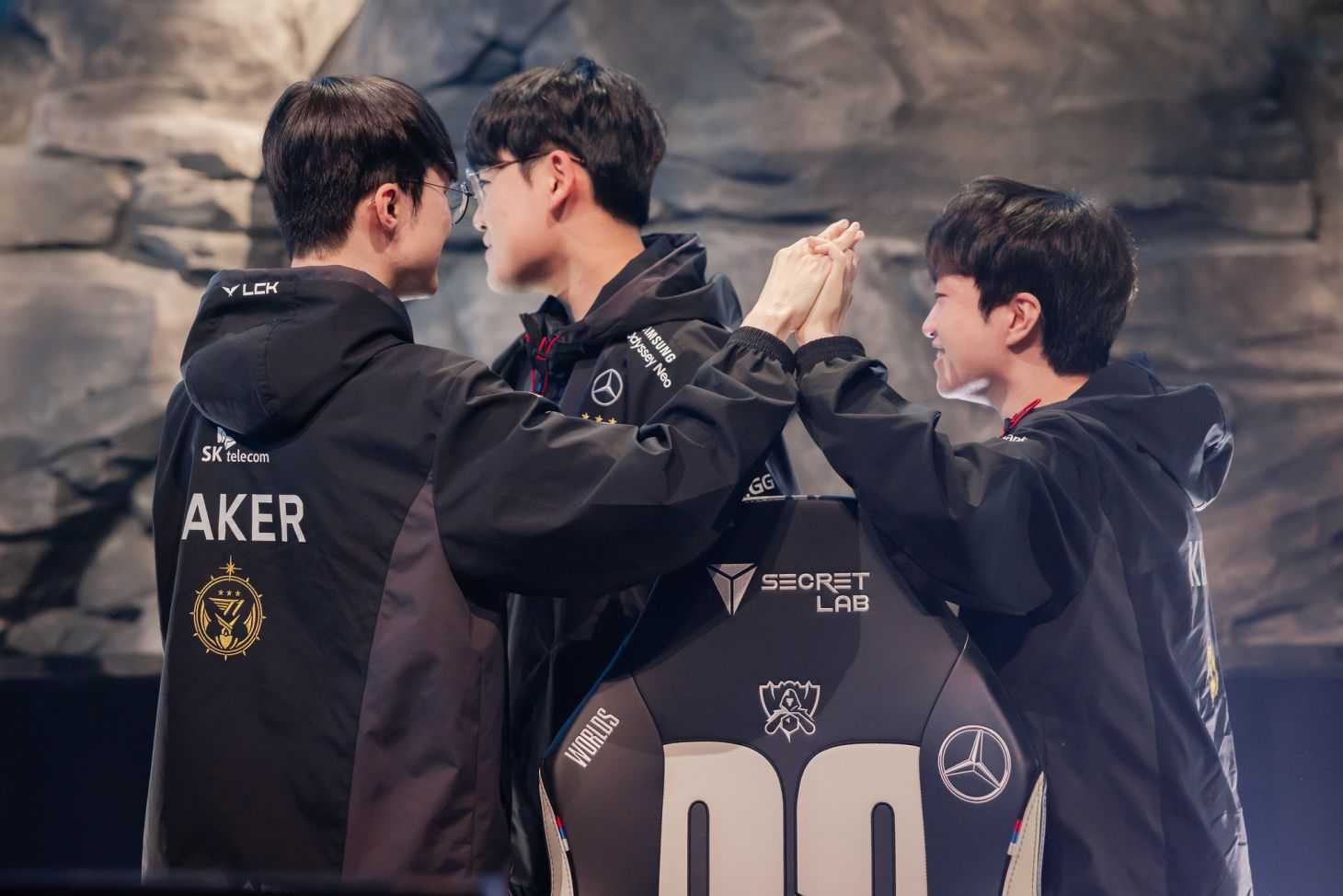 ¡La Cuarta Ha Llegado! T1 Y Faker Campeones De Worlds 2023 - Full Esports